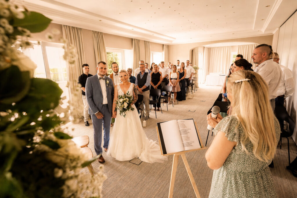 Brautpaar bei einer Hochzeit im Allgäu